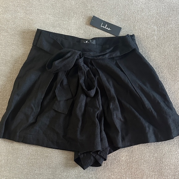 Lulus Pants - Lulu's Elegant Black High Waist Shorts